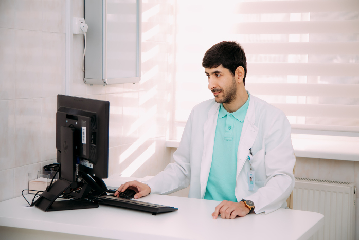 Відповідаємо на часті питання щодо блефаропластики-1