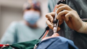 Коли і навіщо потрібно видаляти аденоїди в дітей і дорослих